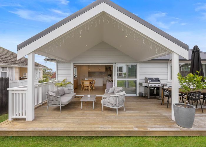  at 39 Paddington Street, Glen Innes, Auckland