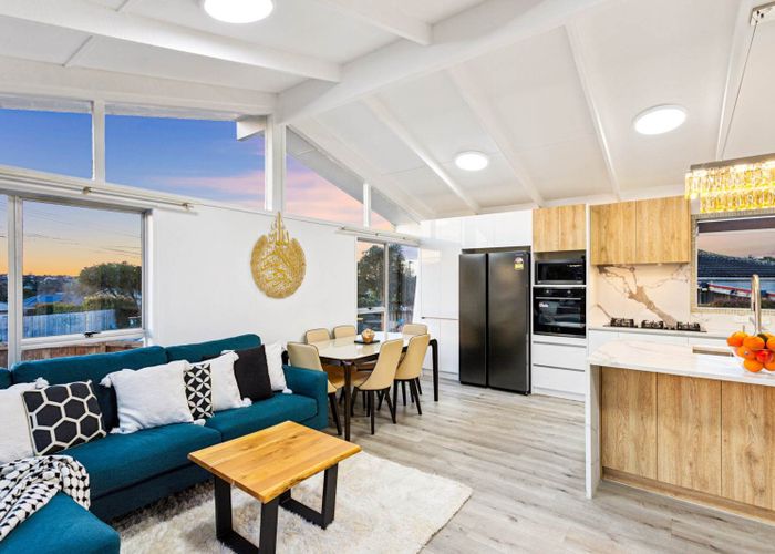  at 58 Forest Hill Road, Henderson, Waitakere City, Auckland