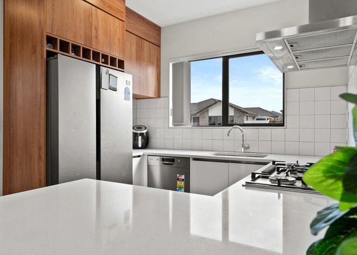  at 35 Sapwood CRES, Takanini, Takanini