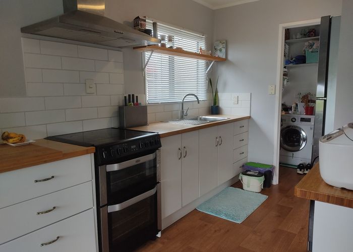  at 186 Waitemata Dr, Ranui, Waitakere City, Auckland