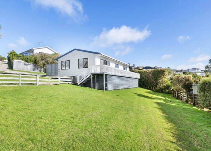 Recently sold 18 Kahurangi Place, Snells Beach homes.co.nz