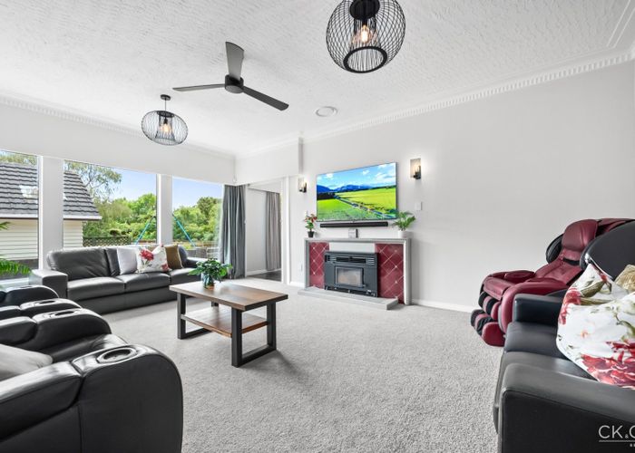  at 465 Stokes Valley Road, Stokes Valley, Lower Hutt, Wellington
