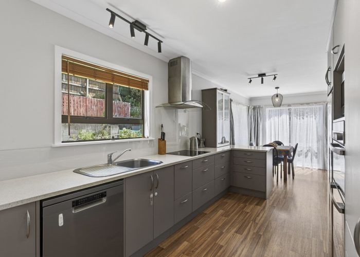  at 32 Beaumont Crescent, Frankleigh Park, New Plymouth, Taranaki