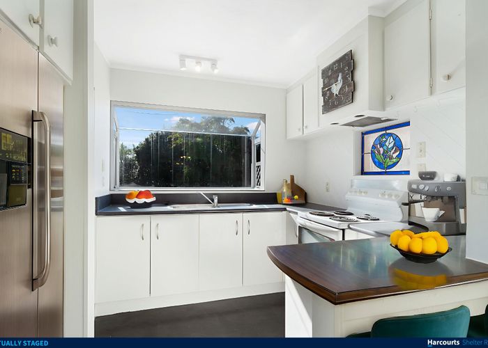  at 3A Hillary Heights Ave, Glendene, Waitakere City, Auckland