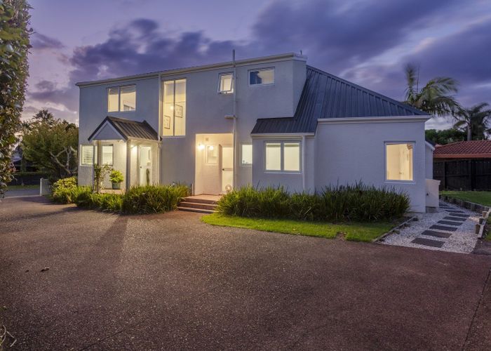  at 16 Waipuia Place, Greenhithe, North Shore City, Auckland