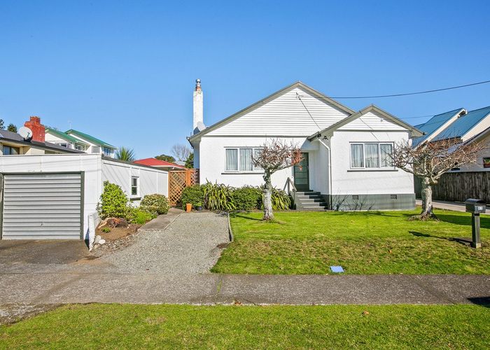  at 41 Omata Road, Marfell, New Plymouth, Taranaki