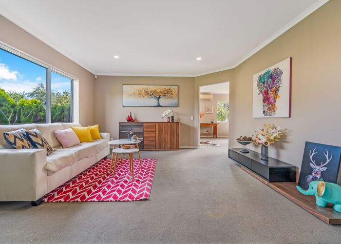  at 5 Glasson Avenue, Flat Bush, Auckland