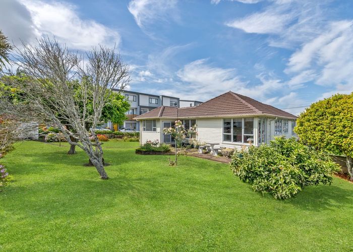  at 5 Haughey Avenue, Three Kings, Auckland