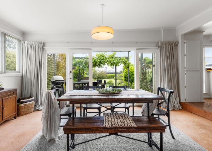  at 22 Nelson Crescent, Napier South, Napier