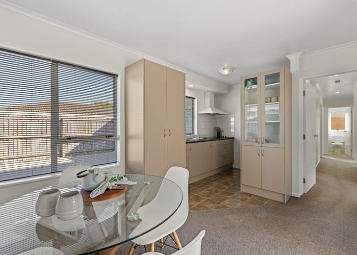  at 2/78 Inwoods Road, Parklands, Christchurch City, Canterbury