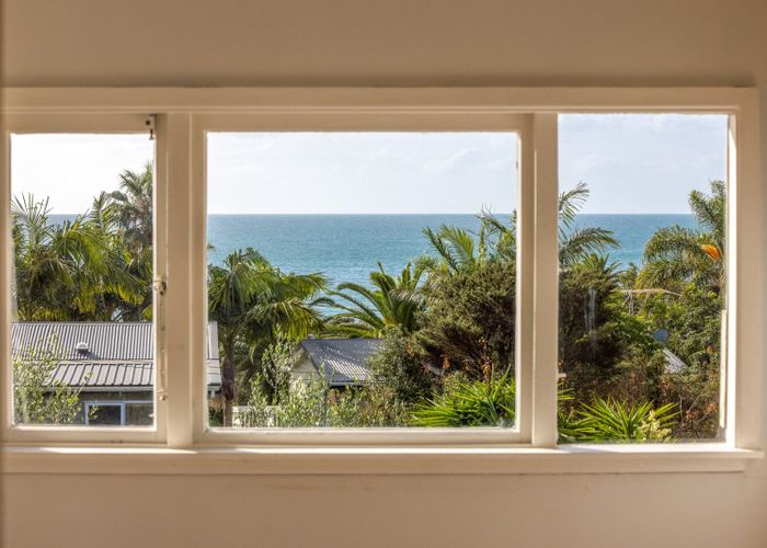  at 9 Tiri View Road, Palm Beach, Waiheke Island, Auckland
