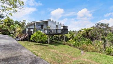  at 2 Captains Close, Torbay, Auckland