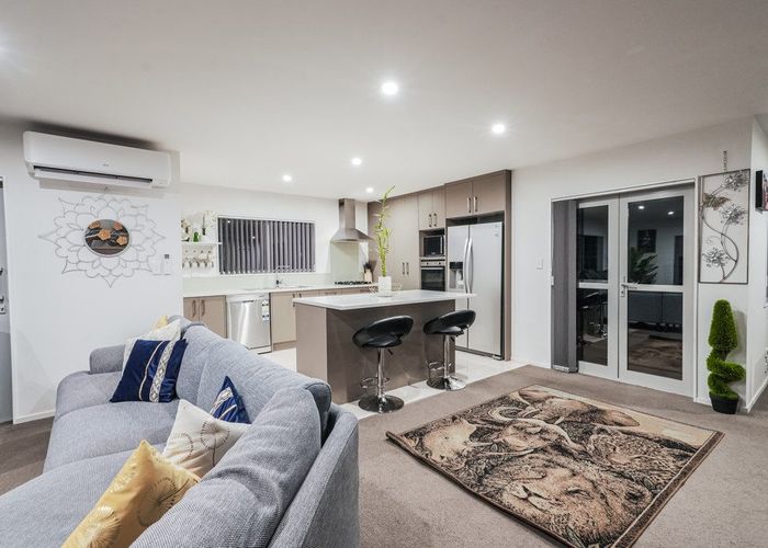  at 5 Rishi Way, Favona, Auckland