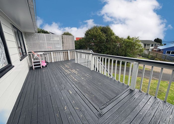  at 16A Clearview Heights, Ranui, Waitakere City, Auckland