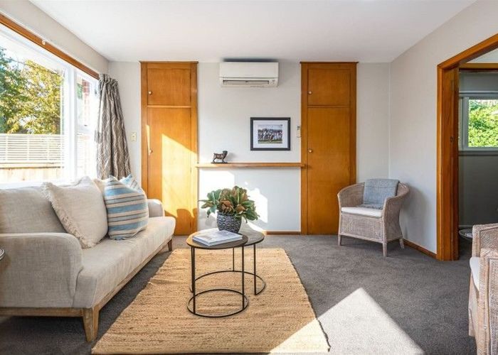  at 1/236 Grahams Road, Burnside, Christchurch