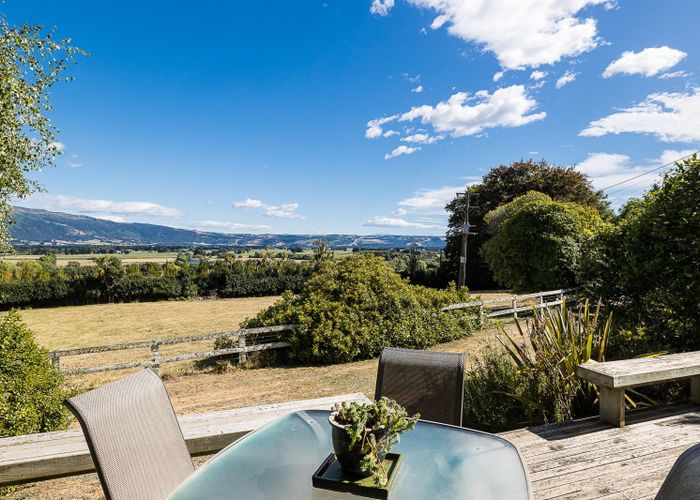 at 947 Allanton-Waihola Road, Allanton, Mosgiel