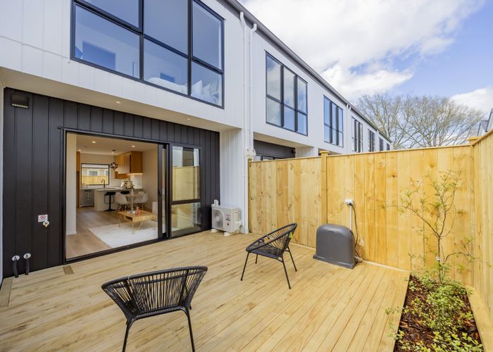  at 26 Smythe Road, Henderson, Waitakere City, Auckland