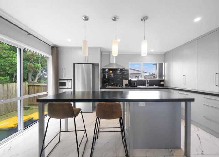  at 1/36 Edwards Avenue, Henderson, Waitakere City, Auckland