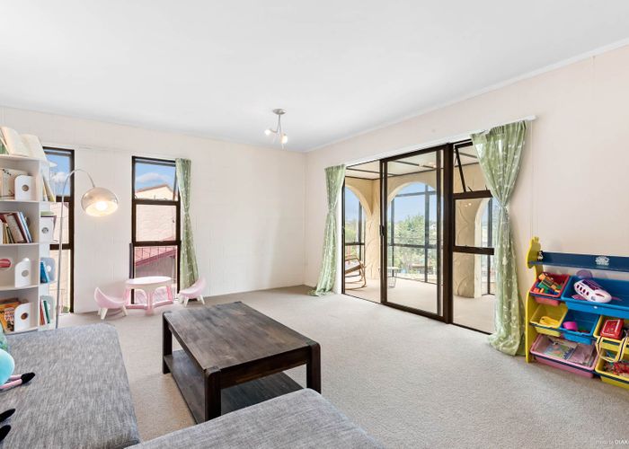  at 1/46 Marlborough Avenue, Glenfield, Auckland