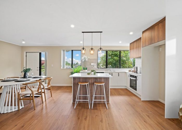  at 54 Glenveagh Park Drive, Manurewa, Manukau City, Auckland