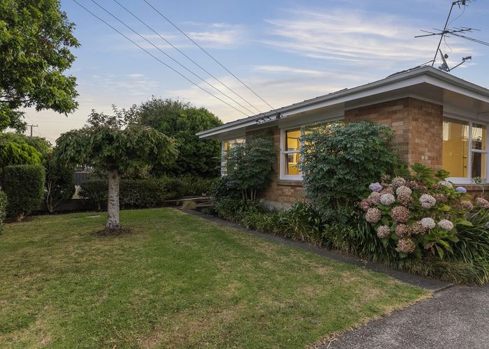  at 1/156 Selwyn Street, Onehunga, Auckland