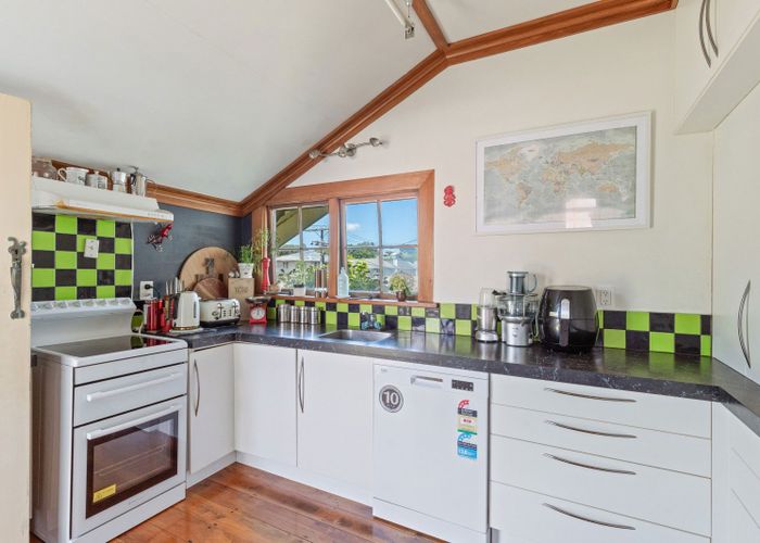  at 16 Bulteel Street, New Plymouth, New Plymouth