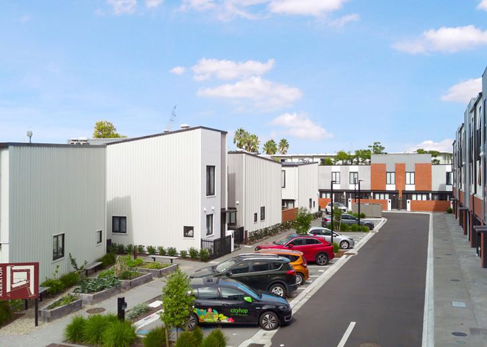  at 106/124 Taylors Road, Mount Albert, Auckland City, Auckland