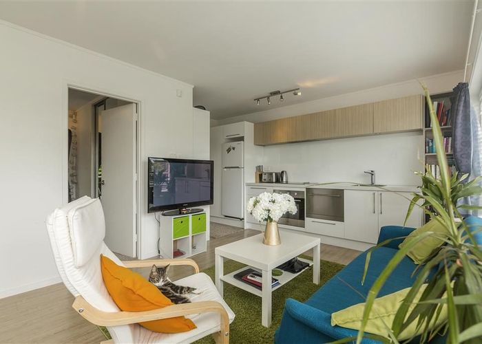  at 8/24 Harwood Street, Sandringham, Auckland City, Auckland