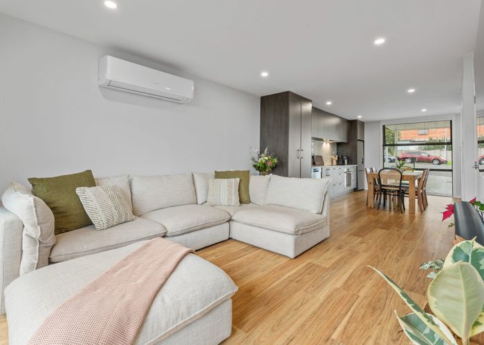  at 10 Dunkirk Terrace, Mount Albert, Auckland City, Auckland