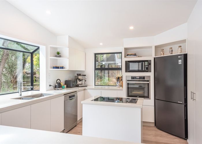  at 123 Sumnervale Drive, Sumner, Christchurch