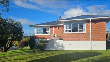  at 44 Fowler Street, Northcote, Auckland
