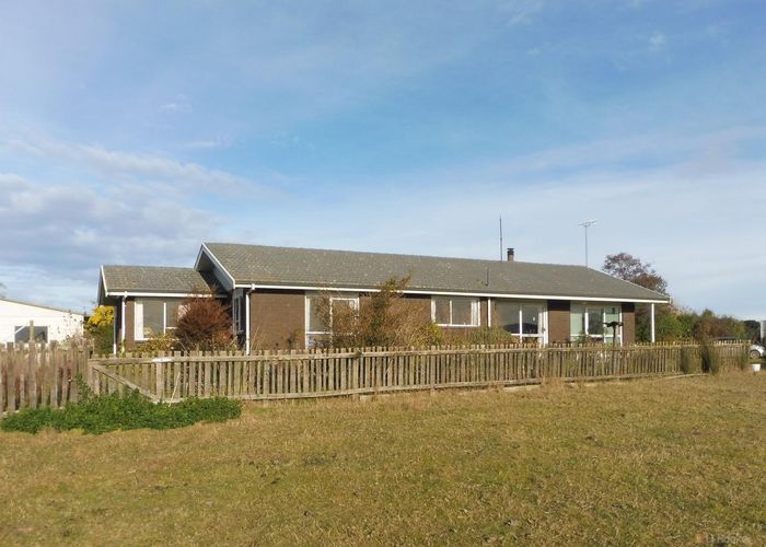  at 294 Downs Road, Geraldine Downs