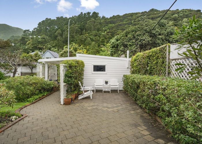  at 120 Muritai Road, Eastbourne, Lower Hutt