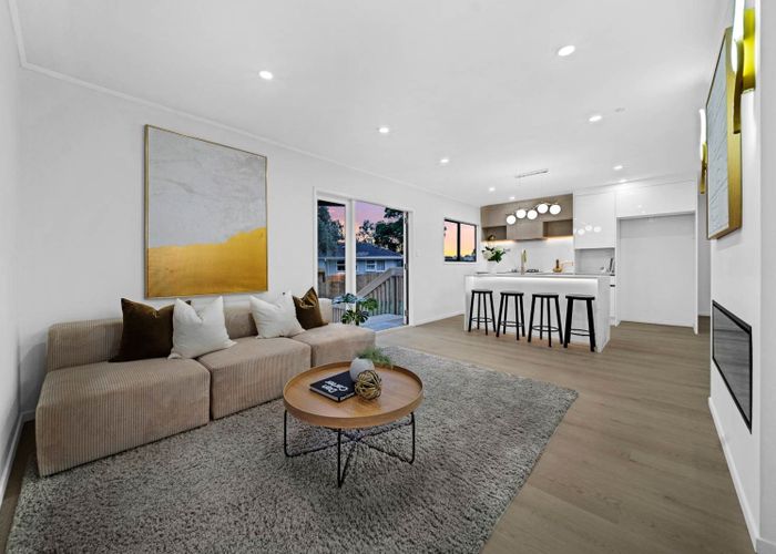  at 40 West Harbour Drive, West Harbour, Waitakere City, Auckland