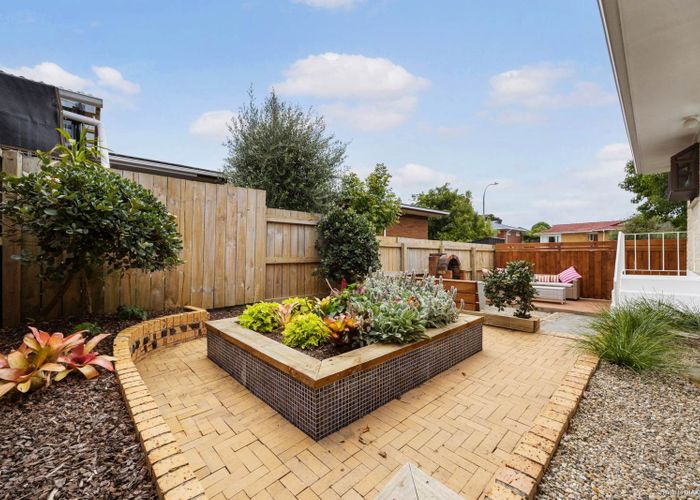  at 38A Whiteacres Drive, Sunnyhills, Manukau City, Auckland