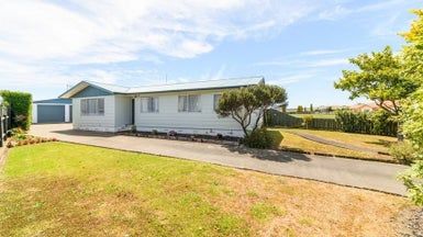  at 32 Leander Place, Milson, Palmerston North