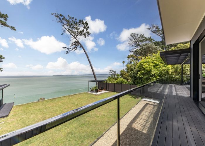 at 225B Victory Road, Laingholm, Auckland