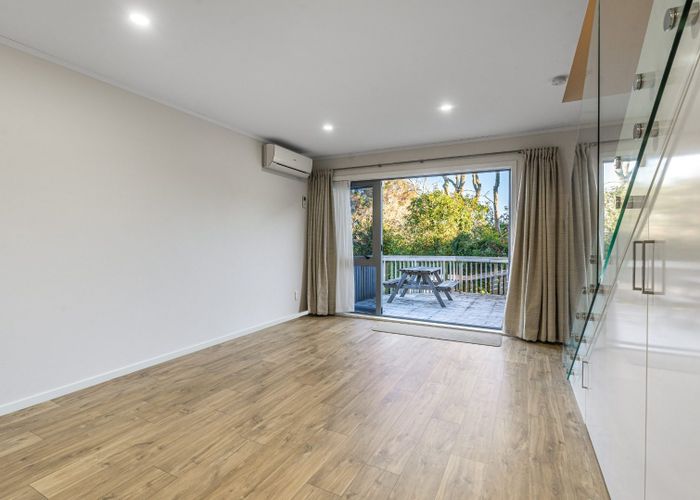  at 5/14 Waipa Street, Birkenhead, North Shore City, Auckland