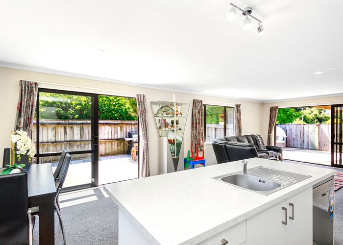  at 9 George Street, Stokes Valley, Lower Hutt