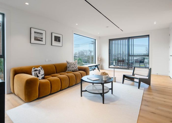  at 2C Rangitoto Terrace, Milford, North Shore City, Auckland