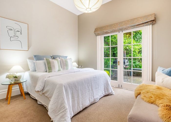  at 12 Tinakori Road, Thorndon, Wellington, Wellington