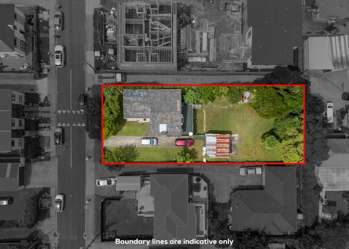  at 26 Kingdale Road, Henderson, Waitakere City, Auckland