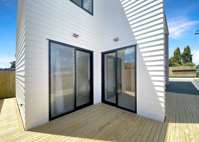  at 1/535 Swanson Road, Swanson, Waitakere City, Auckland