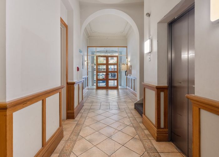  at 18/32 Cuba Street, Te Aro, Wellington