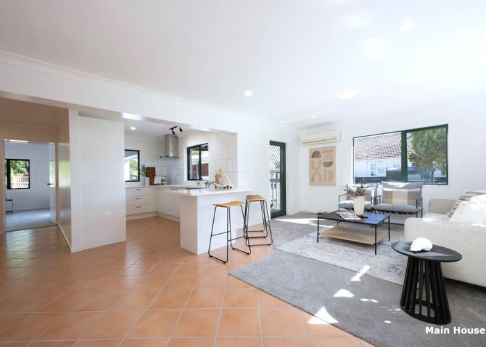  at 35 & 35A Fruitvale Road, New Lynn, Waitakere City, Auckland