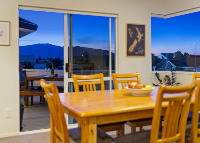  at 324 Manly Street, Paraparaumu Beach, Paraparaumu