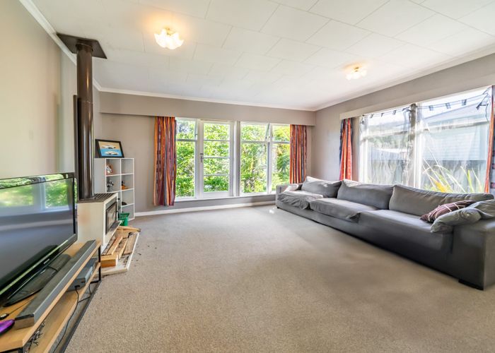  at 26 Amundsen Grove, Stokes Valley, Lower Hutt