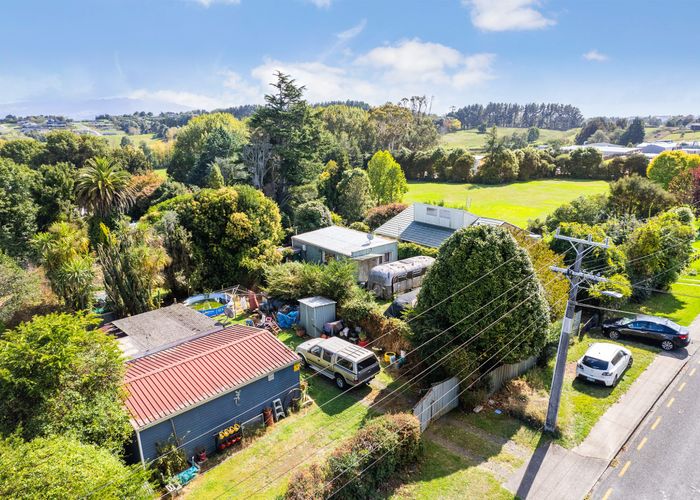  at 42  Leslie Street, Kihikihi, Waipa, Waikato