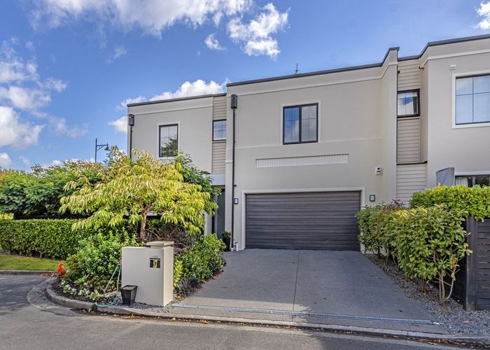  at 7 Millcreek Lane, Northwood, Christchurch