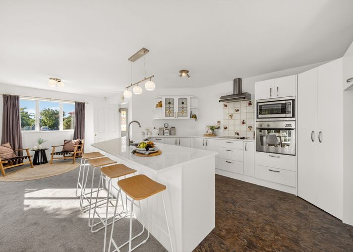  at 31 Willowview Dr, Redwood, Christchurch City, Canterbury